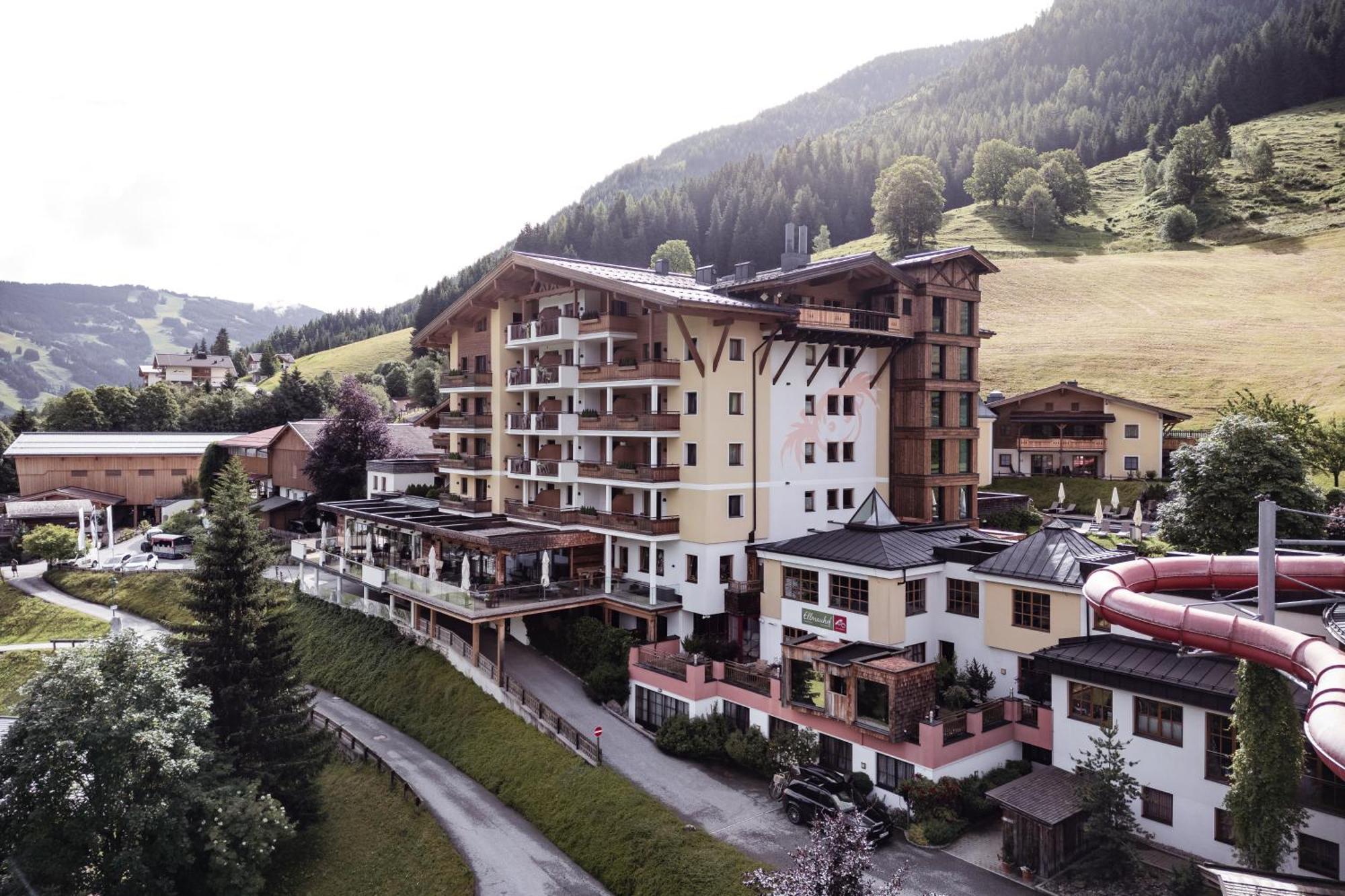 Familienresort Ellmauhof Saalbach-Hinterglemm Exterior foto